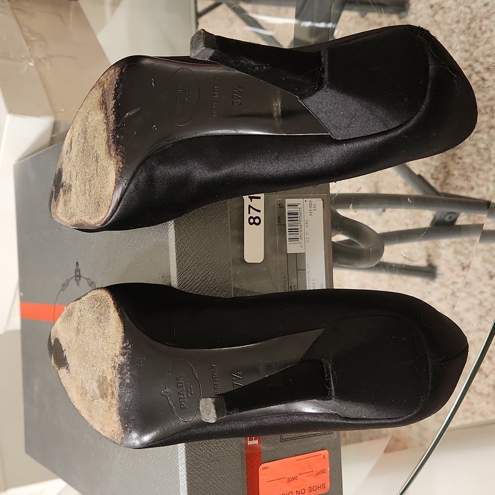 PRADA SIZE 371/2 HEELS - Picture 5 of 5